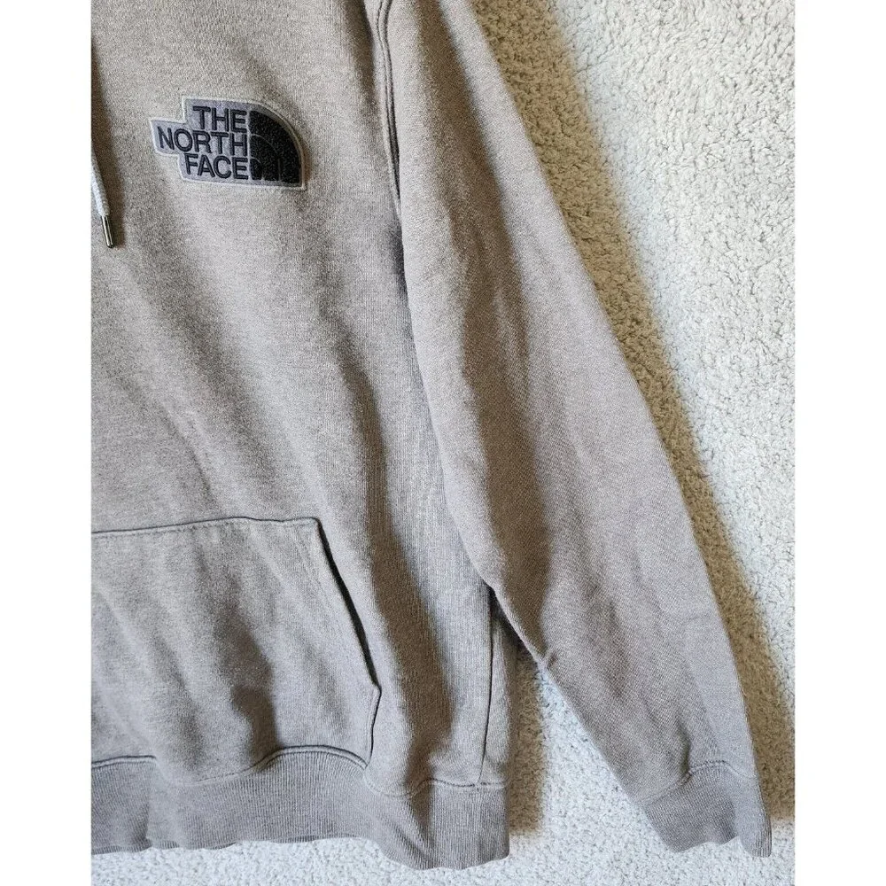 The North Face Gray Logo Long Sleeve Pullover Kangaroo Pocket Hoodie Size Medium